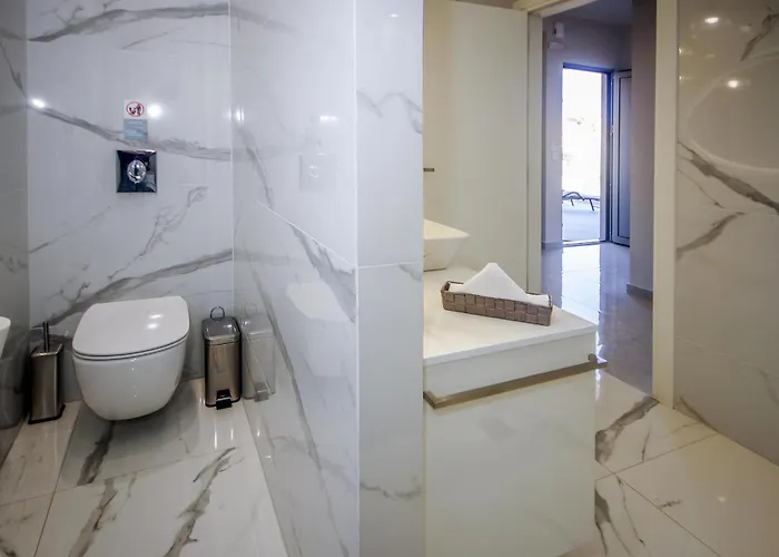 Aquamarine Luxury - Stegna - Beachfront, Jacuzzi , Smart Home, Great View Архангелос