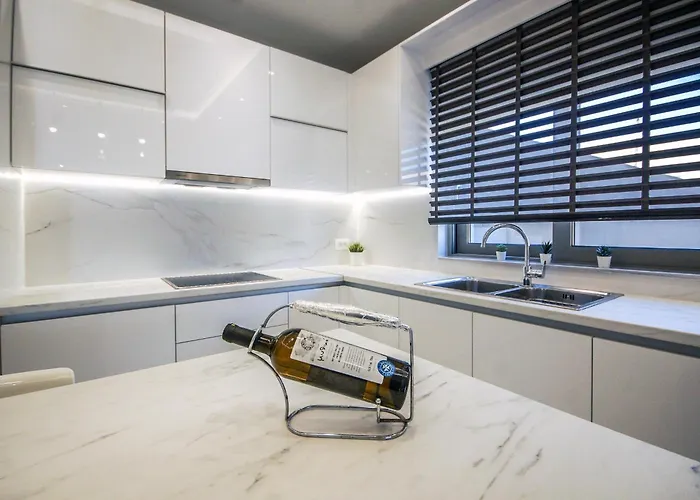 Апартаменты Aquamarine Luxury - Stegna - Beachfront, Jacuzzi , Smart Home, Great View Архангелос
