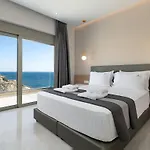 Apartman Aquamarine Luxury - Stegna - Beachfront, Jacuzzi , Smart Home, Great View *