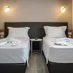 Aquamarine Luxury - Stegna - Beachfront, Jacuzzi , Smart Home, Great View Arhángelosz