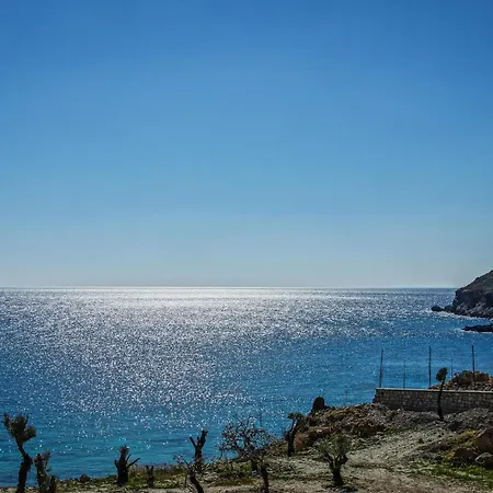 Apartament Aquamarine Luxury - Stegna - Beachfront, Jacuzzi , Smart Home, Great View