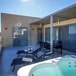 アパート Aquamarine Luxury - Stegna - Beachfront, Jacuzzi , Smart Home, Great View *