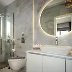 Aquamarine Luxury - Stegna - Beachfront, Jacuzzi , Smart Home, Great View