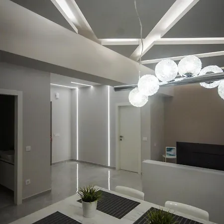 Aquamarine Luxury - Stegna - Beachfront, Jacuzzi , Smart Home, Great View