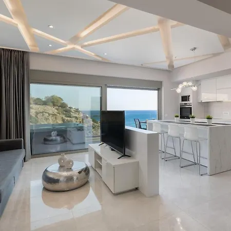 Aquamarine Luxury - Stegna - Beachfront, Jacuzzi , Smart Home, Great View Lägenhet *