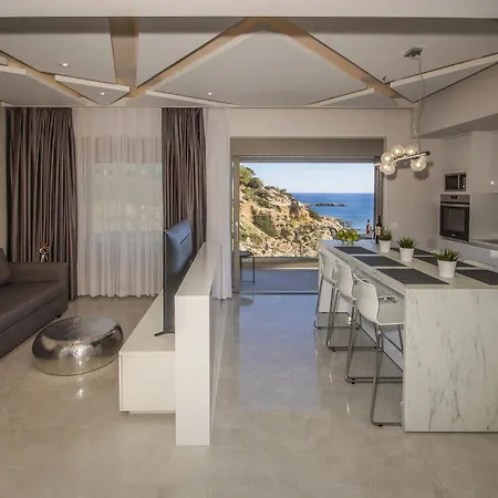 Aquamarine Luxury - Stegna - Beachfront, Jacuzzi , Smart Home, Great View Архангелос