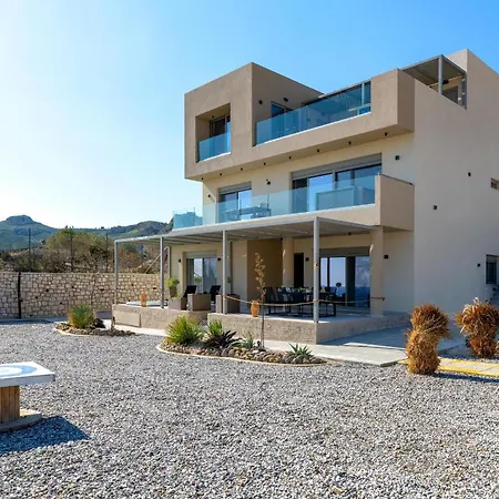 Aquamarine Luxury - Stegna - Beachfront, Jacuzzi , Smart Home, Great View *