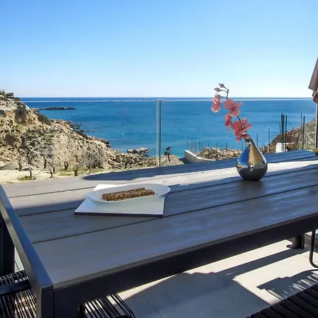 Lägenhet Aquamarine Luxury - Stegna - Beachfront, Jacuzzi , Smart Home, Great View *