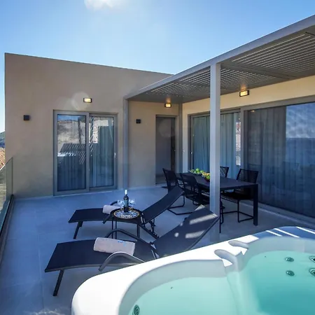 Lägenhet Aquamarine Luxury - Stegna - Beachfront, Jacuzzi , Smart Home, Great View *