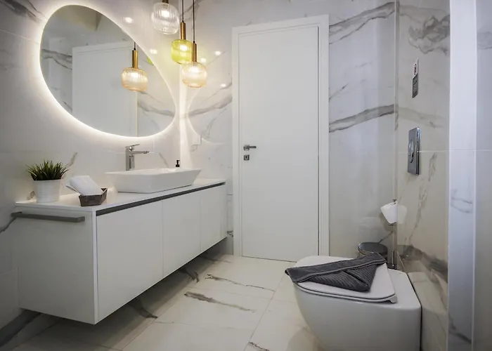 아파트 Aquamarine Luxury - Stegna - Beachfront, Jacuzzi , Smart Home, Great View 아크앤젤로스