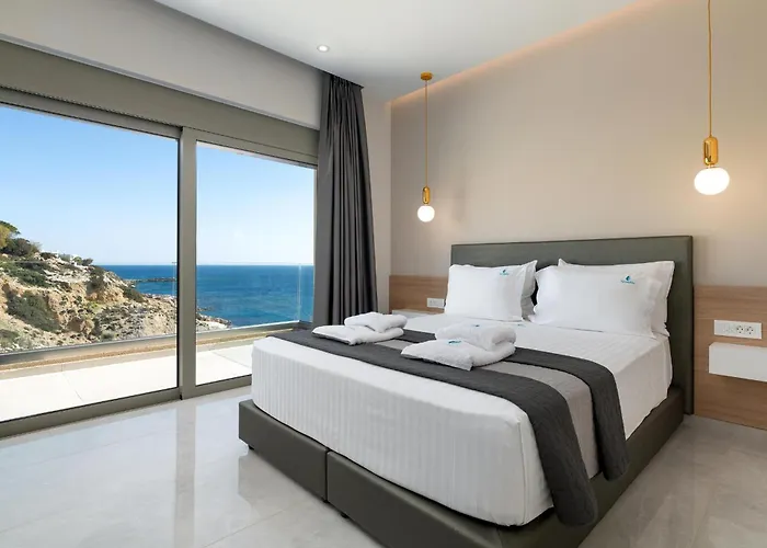 Daire Aquamarine Luxury - Stegna - Beachfront, Jacuzzi , Smart Home, Great View *