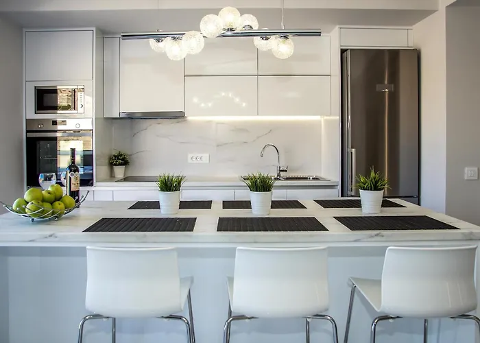 Daire Aquamarine Luxury - Stegna - Beachfront, Jacuzzi , Smart Home, Great View *