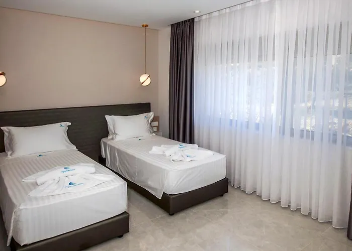 Aquamarine Luxury - Stegna - Beachfront, Jacuzzi , Smart Home, Great View