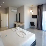 Aquamarine Luxury - Stegna - Beachfront, Jacuzzi , Smart Home, Great View *
