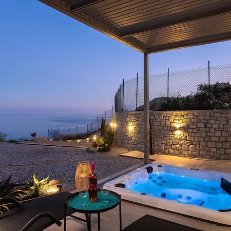 Aquamarine Luxury - Stegna - Beachfront, Jacuzzi , Smart Home, Great View Archangelos (Rhodes)